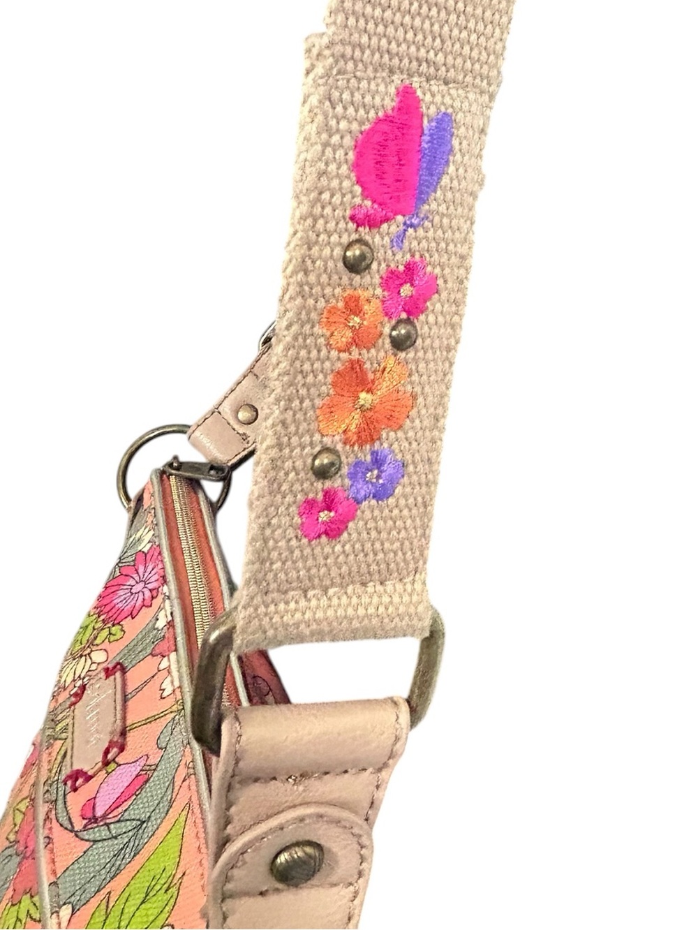 Sakroots Crossbody Butterfly Floral Artist Shoulder Bag Orange Pink Excellent - Picture 7 of 15